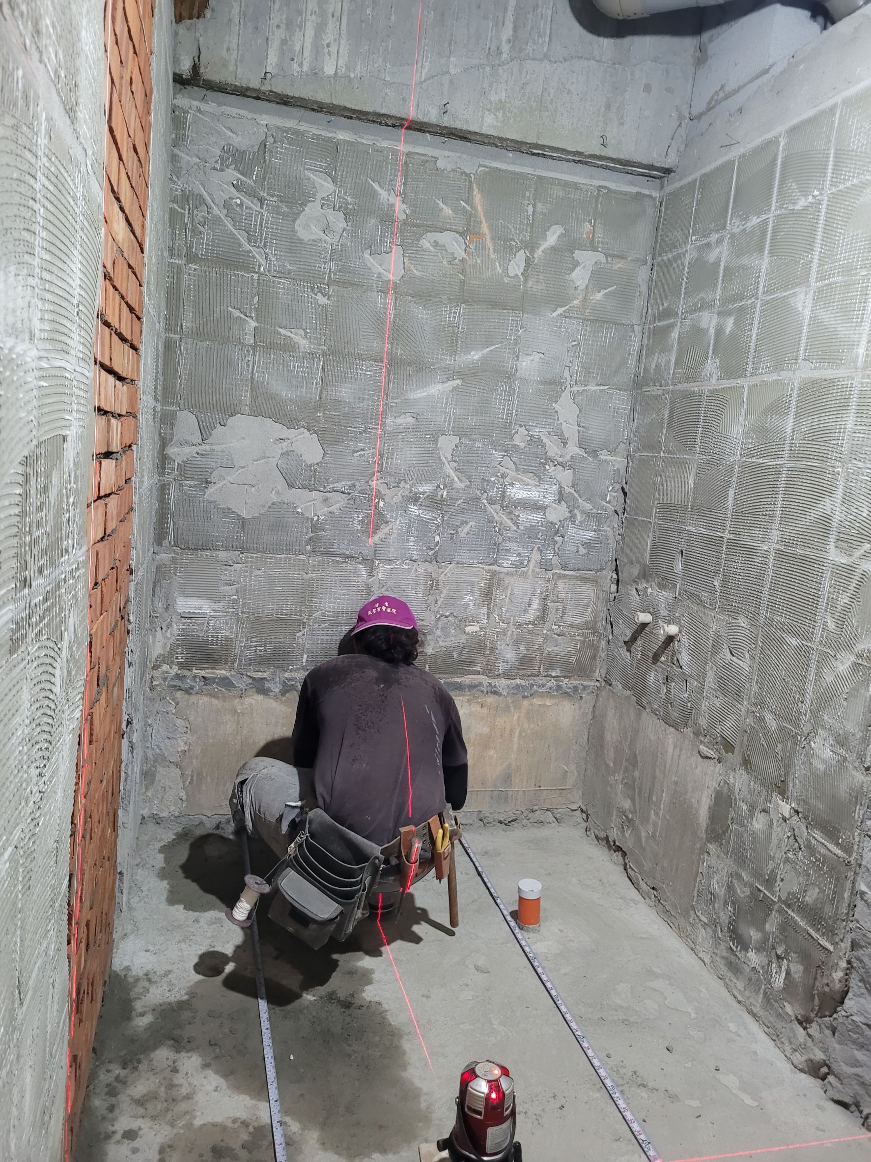 施工前-浴室打石