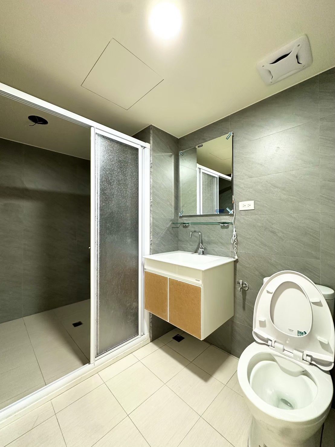 完工後-質感浴室